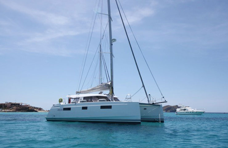 alquiler catamarán Ibiza, Alquiler de barcos